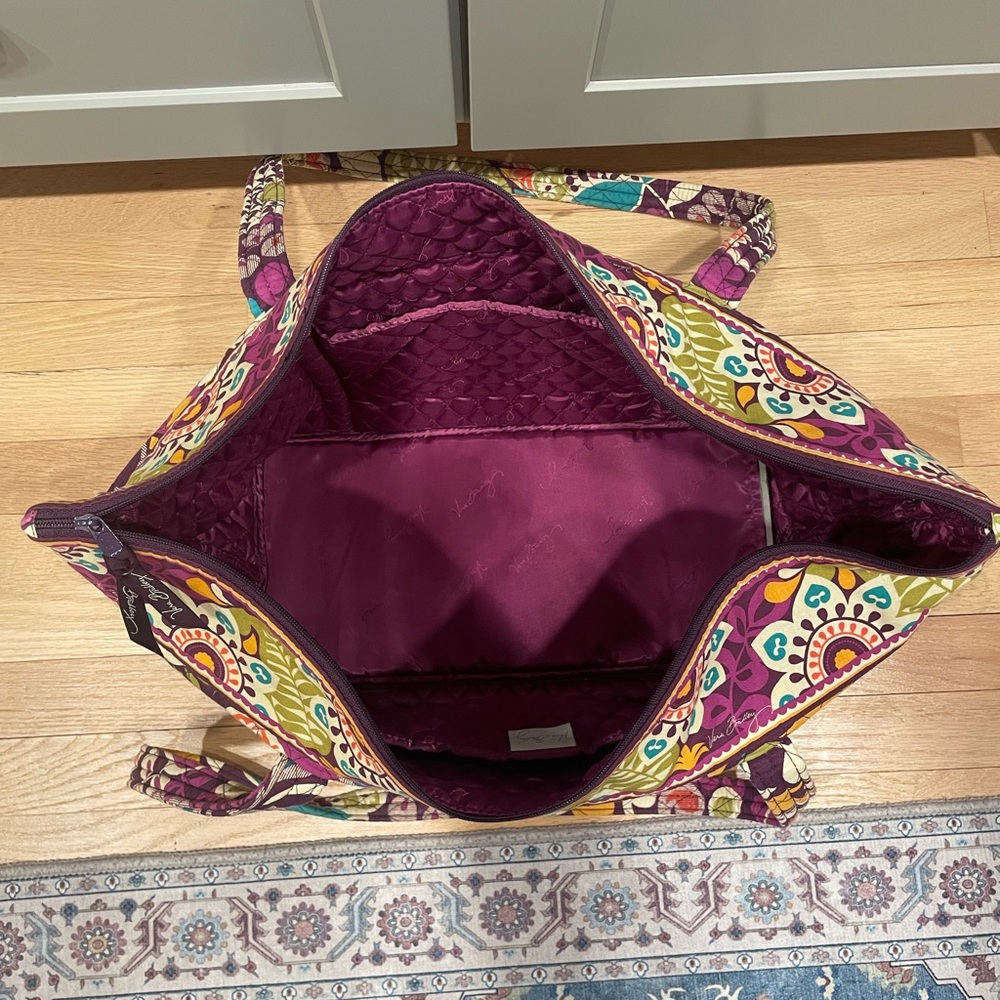 Vera Bradley Medium Size Tote - Picture 3 of 10